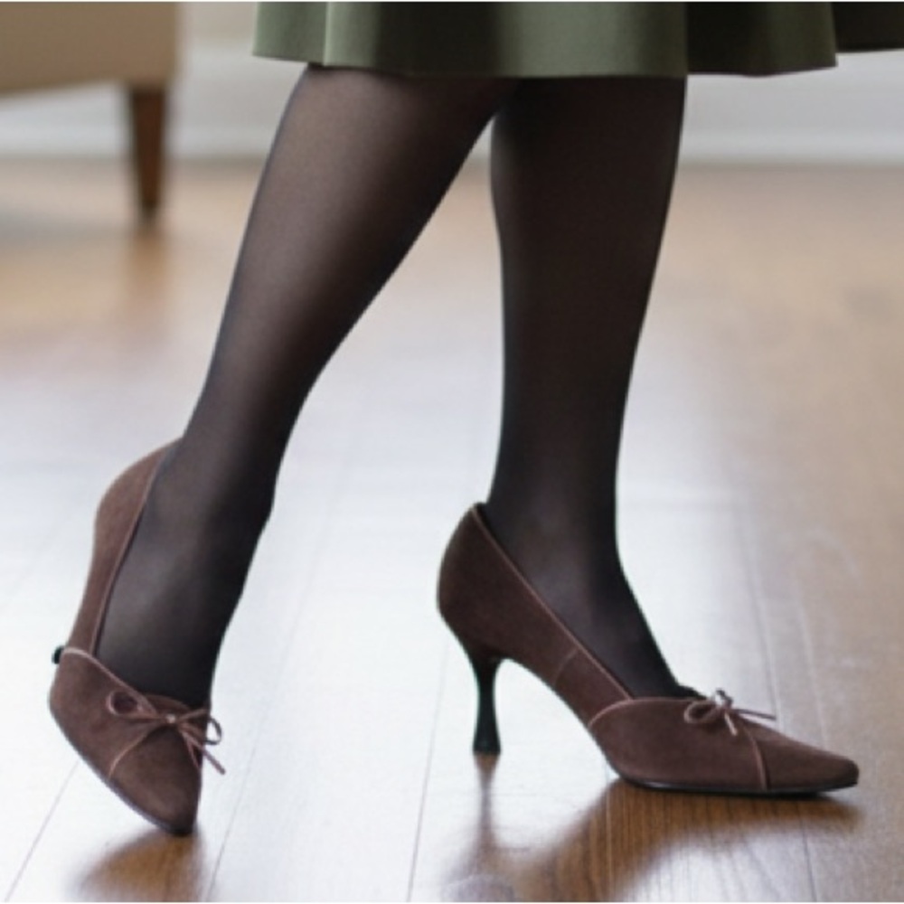 F Studio by Carlos Falchi - genuine leather purple pumps with bow - size 7B